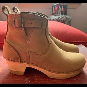 No.6 Clog Ankle Boots - Almond